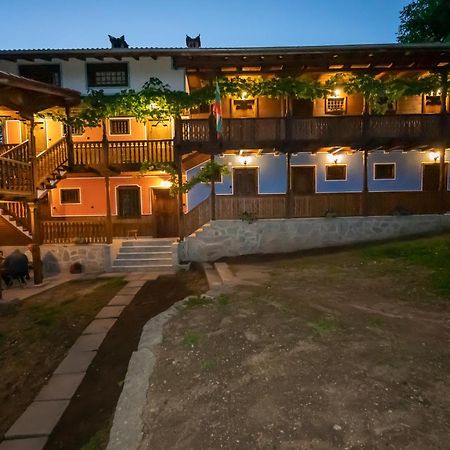 Hotel Недкова Къща Kopriwschtiza Exterior foto