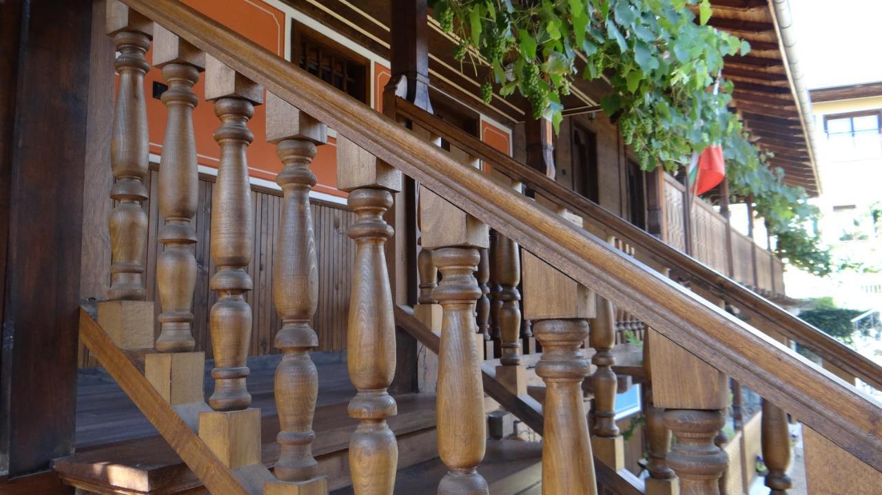 Hotel Недкова Къща Kopriwschtiza Exterior foto