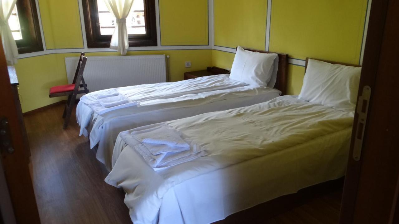 Hotel Недкова Къща Kopriwschtiza Exterior foto