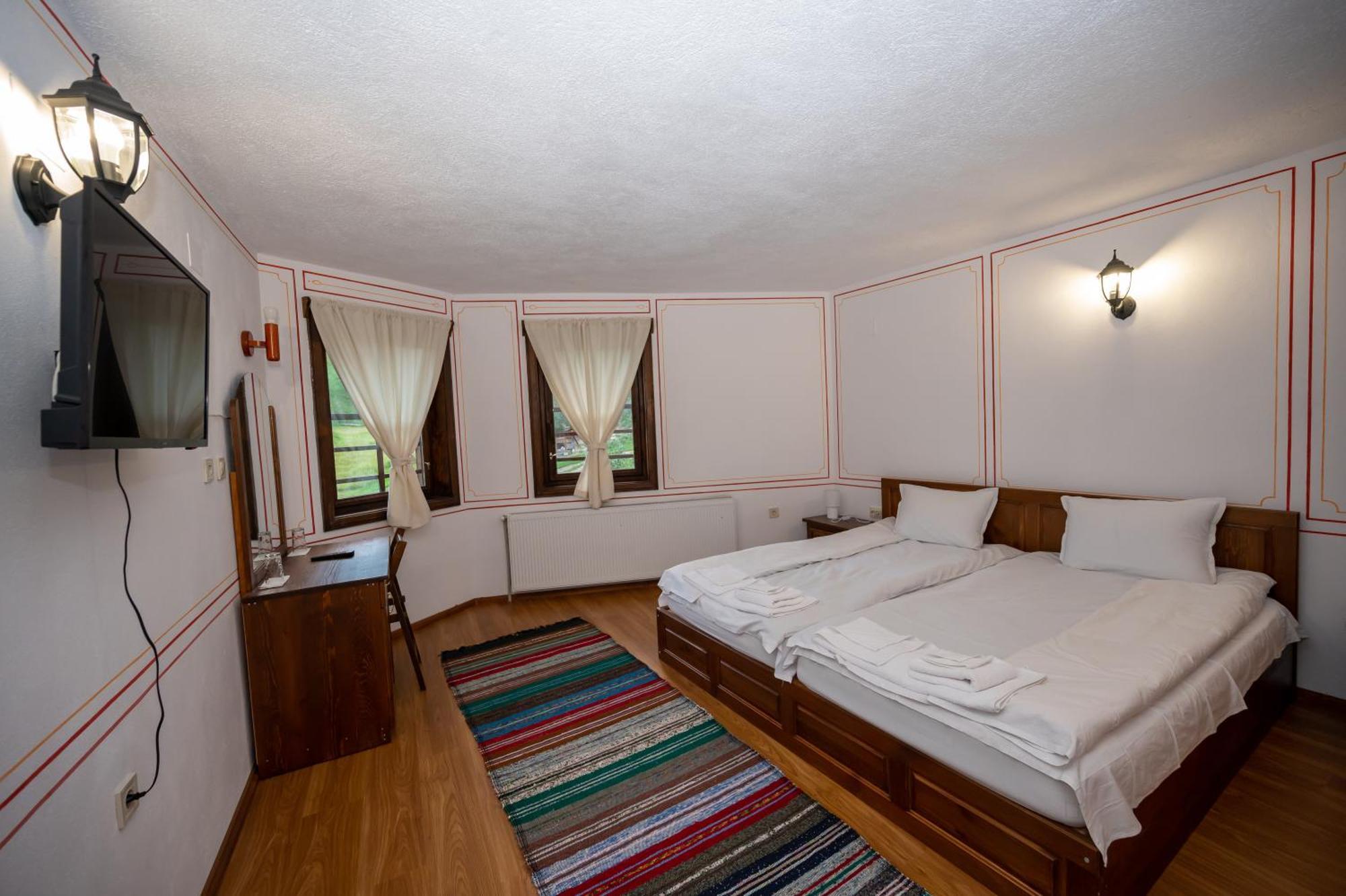 Hotel Недкова Къща Kopriwschtiza Exterior foto